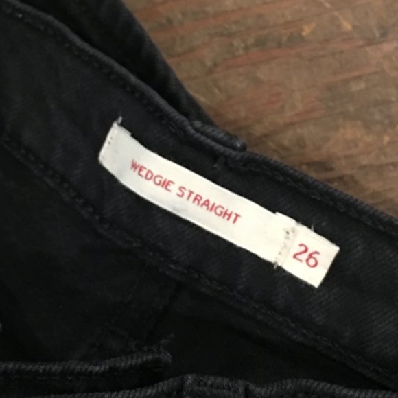 Levi's Wedgie Straight - Picture 3 of 4